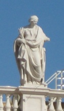 Sainte Cécile et les palmes de son martyre, colonnade du Bernin, Vatican